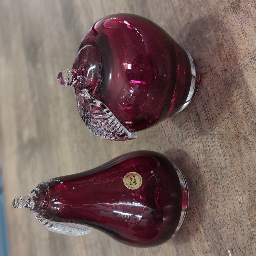 EUC Ruby Red Glass Fruit Set *BINI